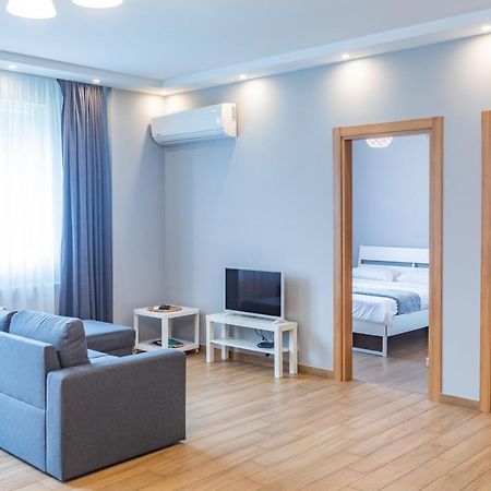 Apartment By The Sheraton 바투미 외부 사진