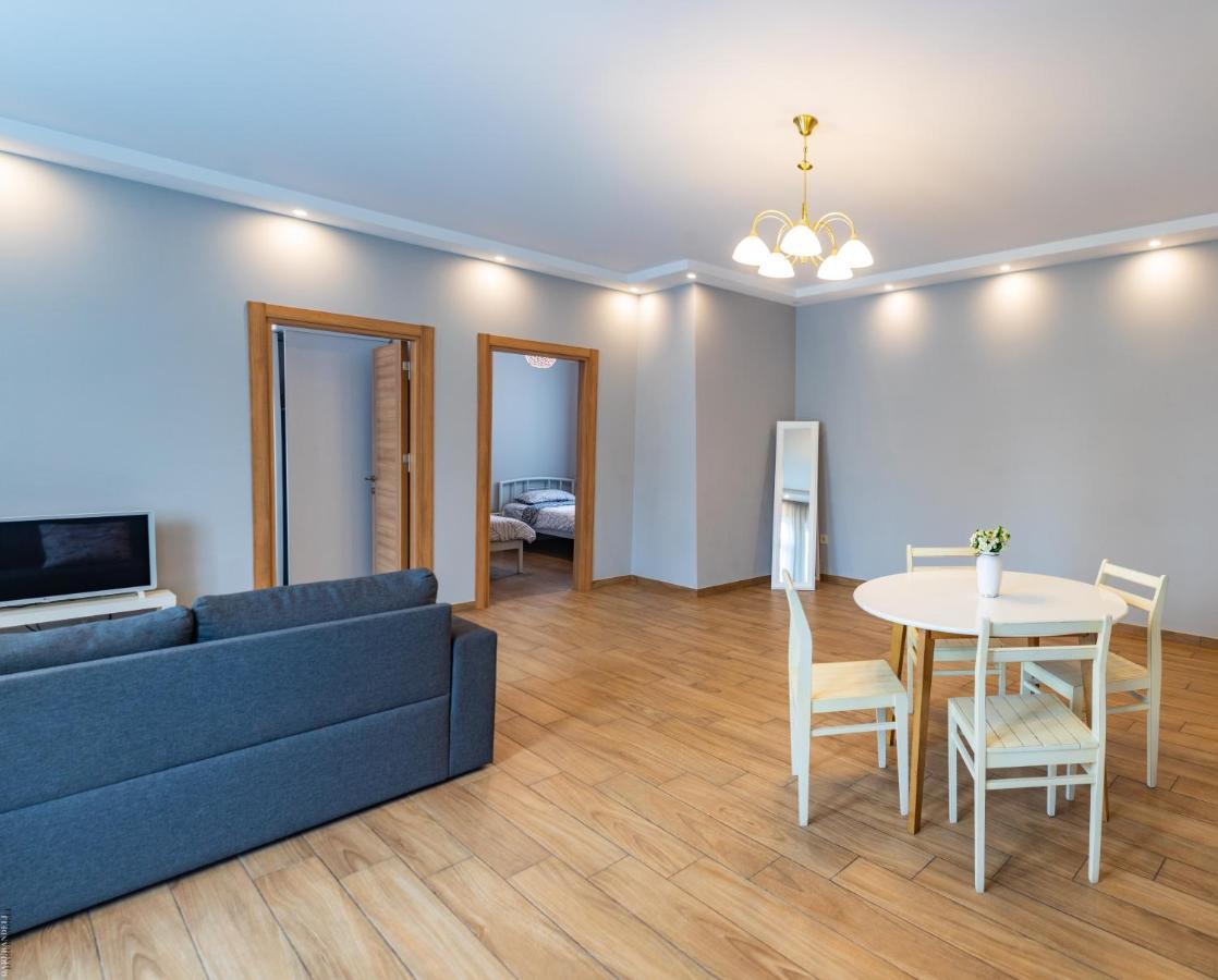 Apartment By The Sheraton 바투미 외부 사진